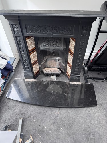 Cast iron gas fire with - cast,