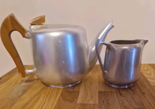 Vintage retro picquot ware - retro,