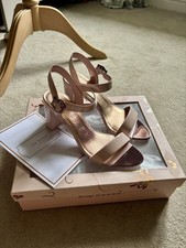 Ted Baker London Brand New Women’s Nude Pink Patent Block Heel Shoes Size 5
