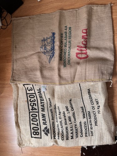 Two used jute - used,