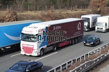 Truck Photo DAF XF Tarpaulin
