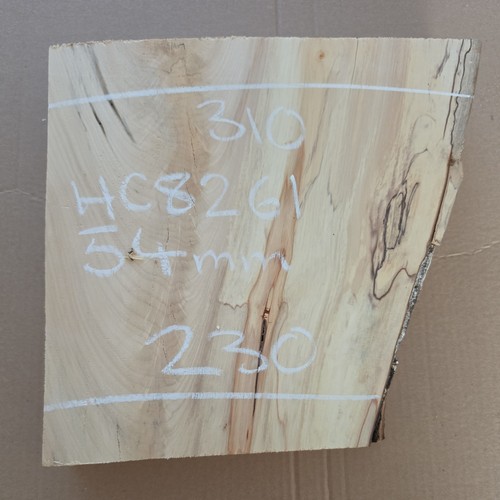 Spalted chestnut live edge - live,