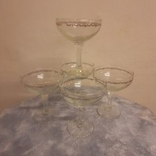 5 Vintage Champagne Coupe
