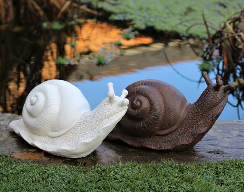 Garden ornament large snail - ornament,