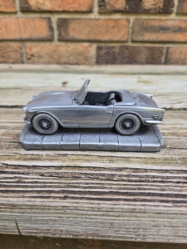 Vintage metal triumph tr250 - triumph,