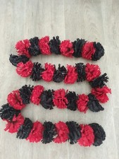 Black red dashboard garland - dashboard,
