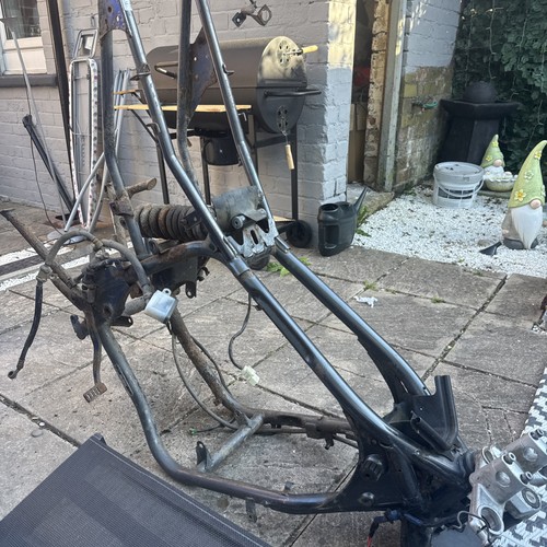 Honda varadero 125 2017 frame - honda,