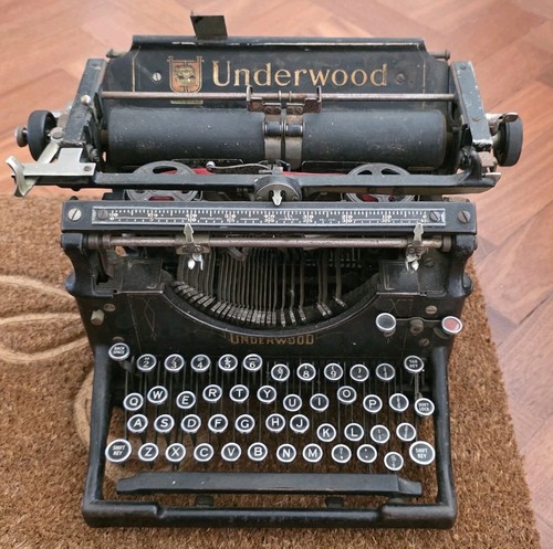 Antique underwood 5 - antique,
