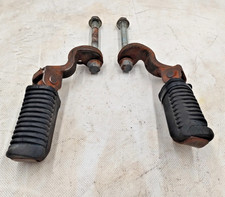 PAIR OF FRONT PEDALS - YAMAHA