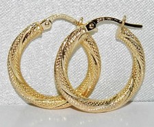 9CT GOLD GLITTERY LADIES