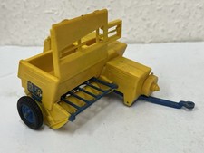 BRITAINS FARM 1:32 SCALE MODEL BAMFORDS BL58 HAY BALER TRAILER