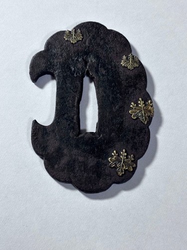 Iron tsuba with kiri crest - iron,