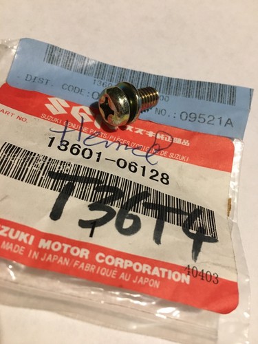 Suzuki 13601 06128 - suzuki, carburetor