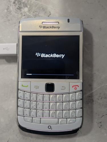 Blackberry bold 9780 - 9780,