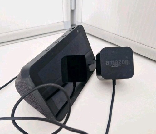 Amazon echo show 1st gen - amazon,