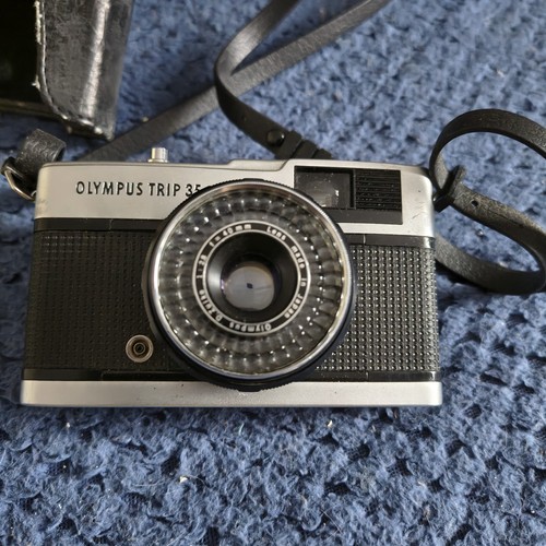Olympus trip 35mm compact - 35,