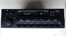 VAUXHALL CAR 300 E RADIO