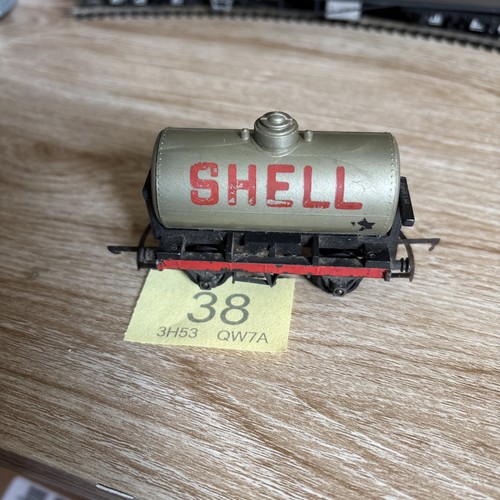 Hornby triang shell tanker - shell,