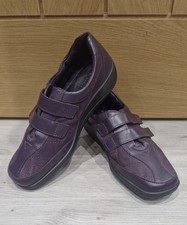 Ladies Purple Leather Shoes