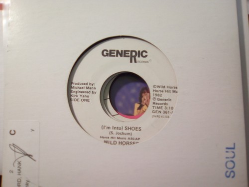 Wild horses into shoes - im,