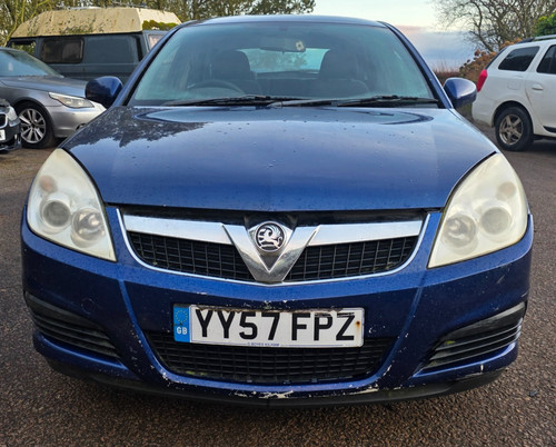 Vauxhall vectra 8 - vauxhall, petrol