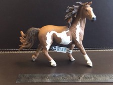 Schleich Pinto Stallion, Tag No 13794, Retired , Pristine