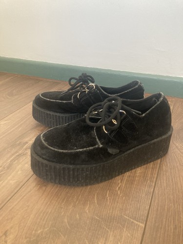 Women black underground - women's,