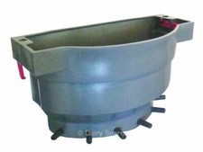 Milk Bar™ 6 Calf Feeder with Ezi-Lock Hooks