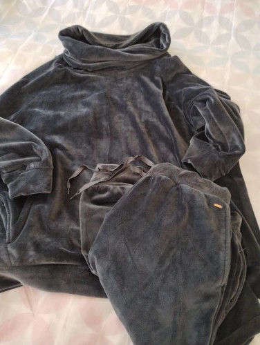 Dark grey soft warm - dark, velour