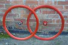 DEEP SECTION RED 32H TRACK