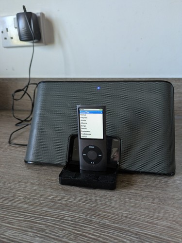 Ipod nano 4th gen - ipod, black