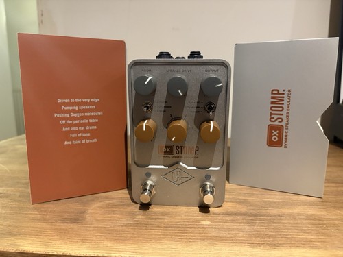 Universal audio uafx stomp - audio, ox