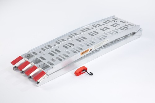 Folding loading ramps - folding,