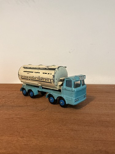 Budgie model diecast scammell - model,