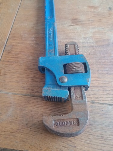 Stilsons vintage pipe - stilsons, 18"