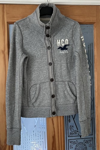 Hollister men logo spell out - spell,