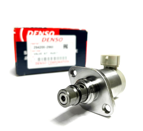 Fuel pump regulator control - pump,