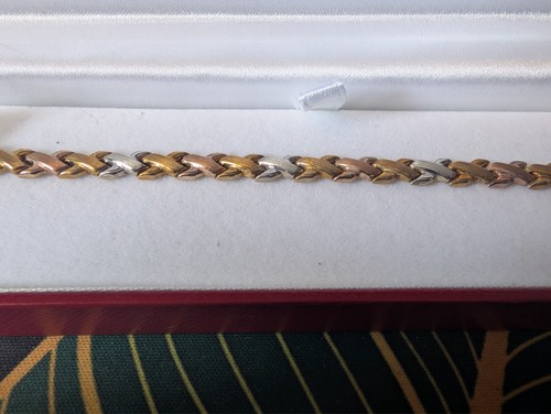 Gold tri tone - 9k, tri-tone