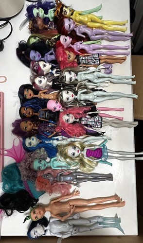 Monster high doll bundle x22 - monster,