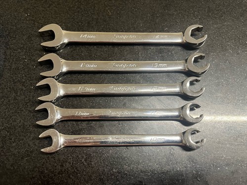 Snap 6 point metric - on,