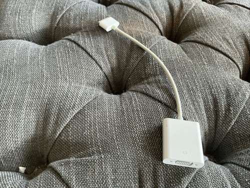 Genuine apple pin vga - genuine,