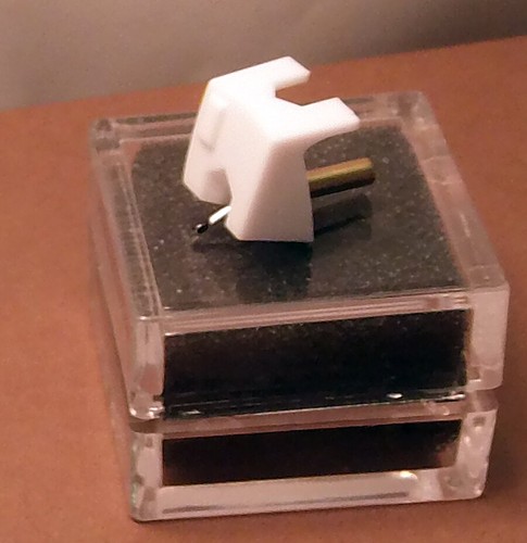 Turntable needle stylus - stylus, for