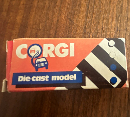 Corgi juniors race support - corgi,