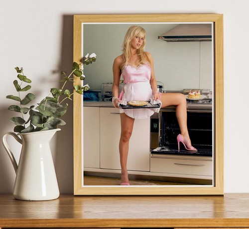 Abi titmuss x8 - abi, 10"x8"