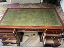 Victorian Twin Pedestal