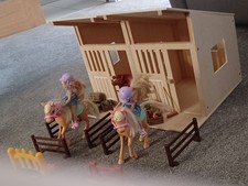 2 x Brayer Hilltop Wooden Toy Stables, Ponies, Riders and Stable Accessories