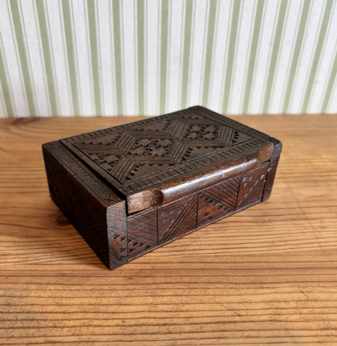 Vintage small hand carved - small,