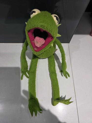 1976 fisher price kermit - 1976, the
