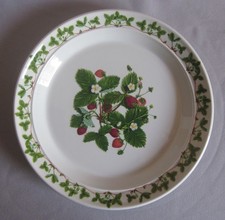 Vintage Salad Plate Portmeirion Summer Strawberries Pattern 8 1/2"