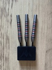 23g Darts Rare Dennis Priestly
